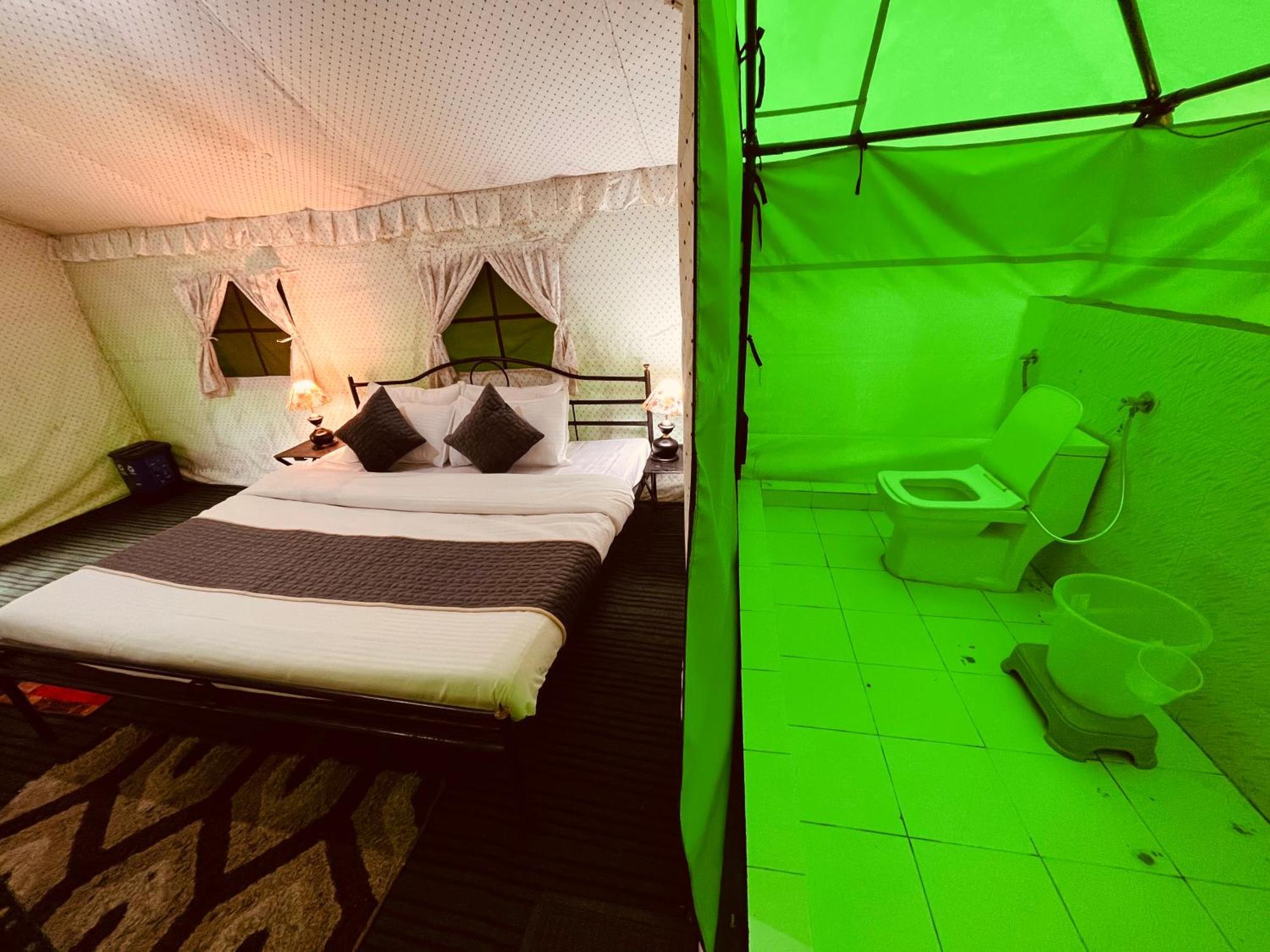Himalayan Riverside Swiss Cottage Tents, Manali ภายนอก รูปภาพ