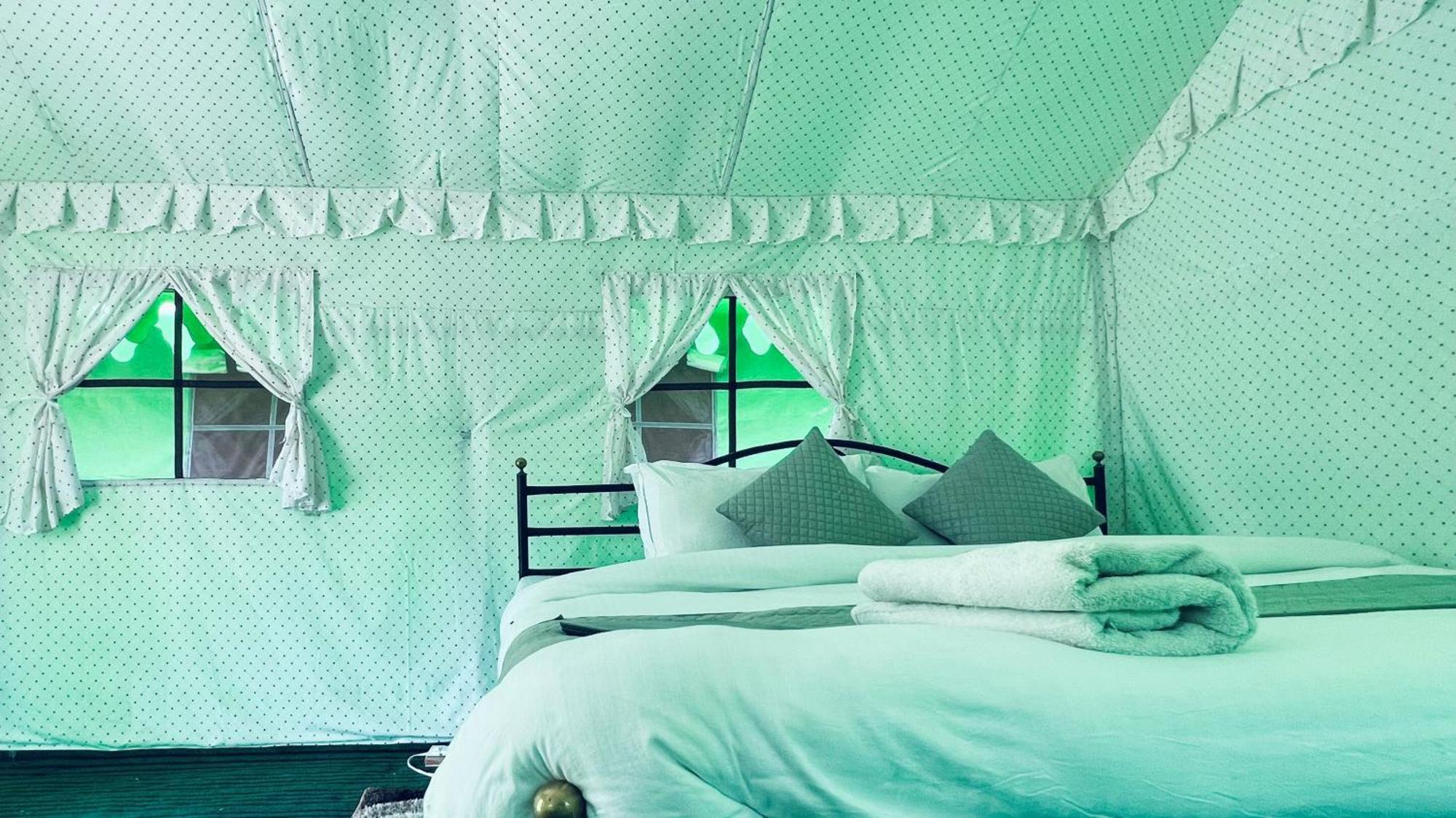Himalayan Riverside Swiss Cottage Tents, Manali ภายนอก รูปภาพ